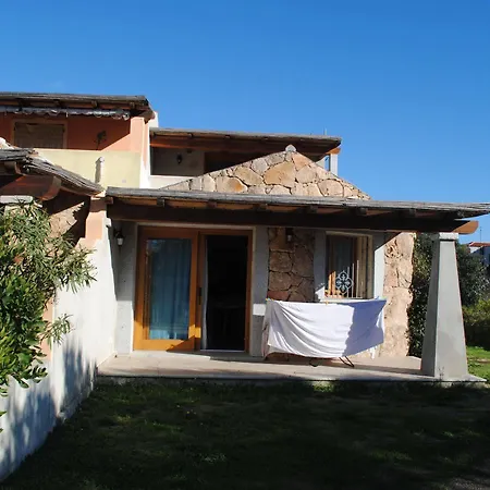 Porto Istana Apartment *