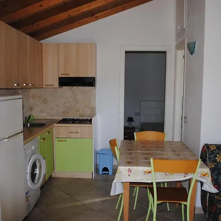 Porto Istana Apartment